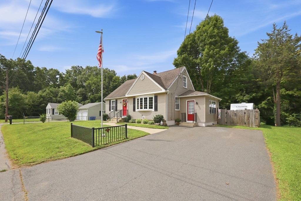 62 Clyde Avenue Property Photo 7