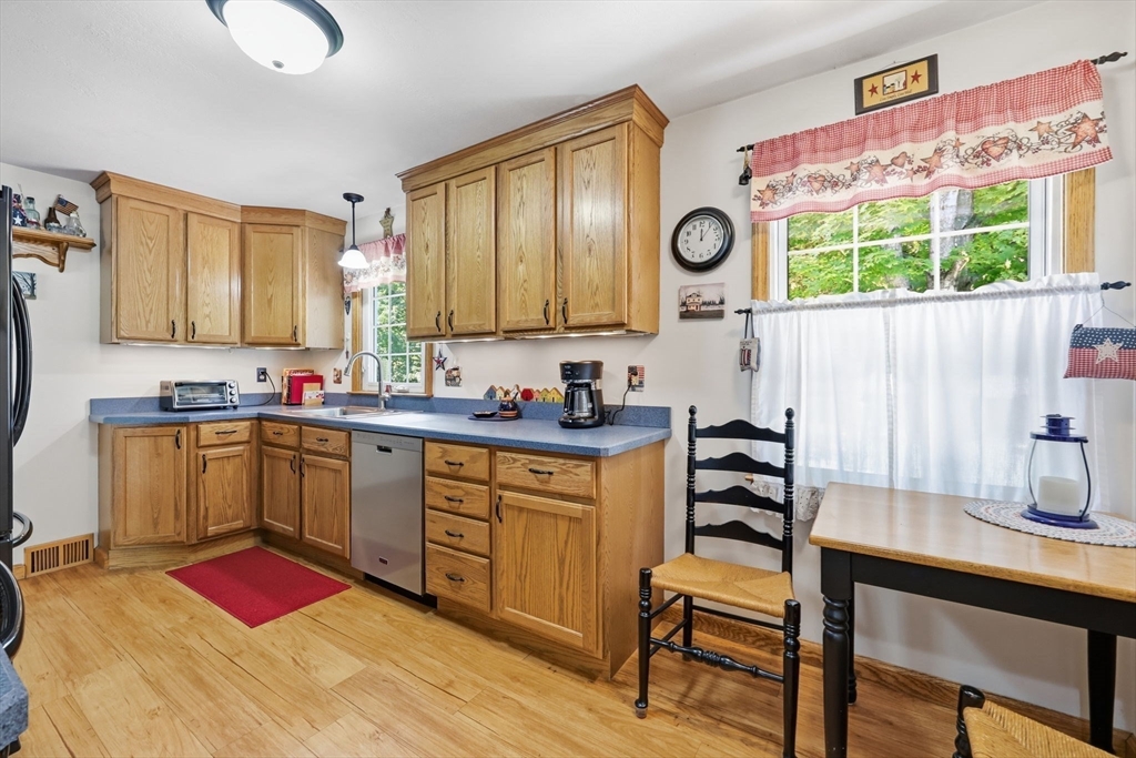 62 Clyde Avenue Property Photo 13
