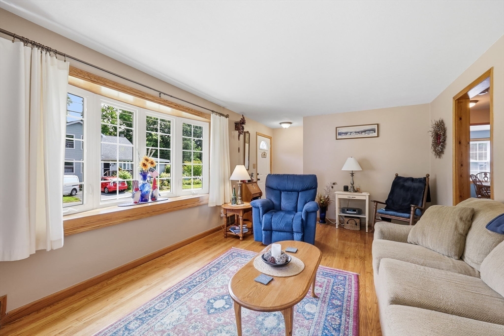 62 Clyde Avenue Property Photo 17