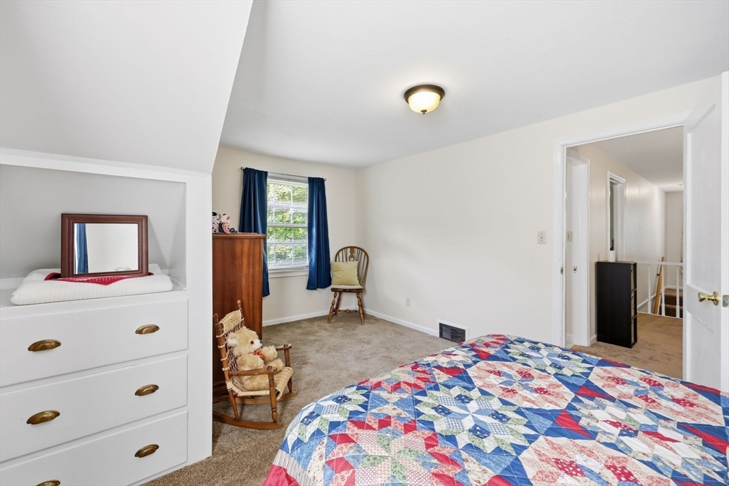 62 Clyde Avenue Property Photo 27