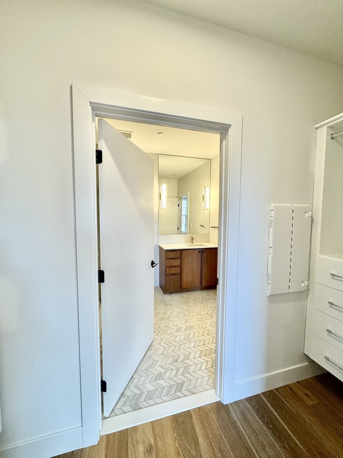 566 Columbus Ave # 406 Property Photo 21