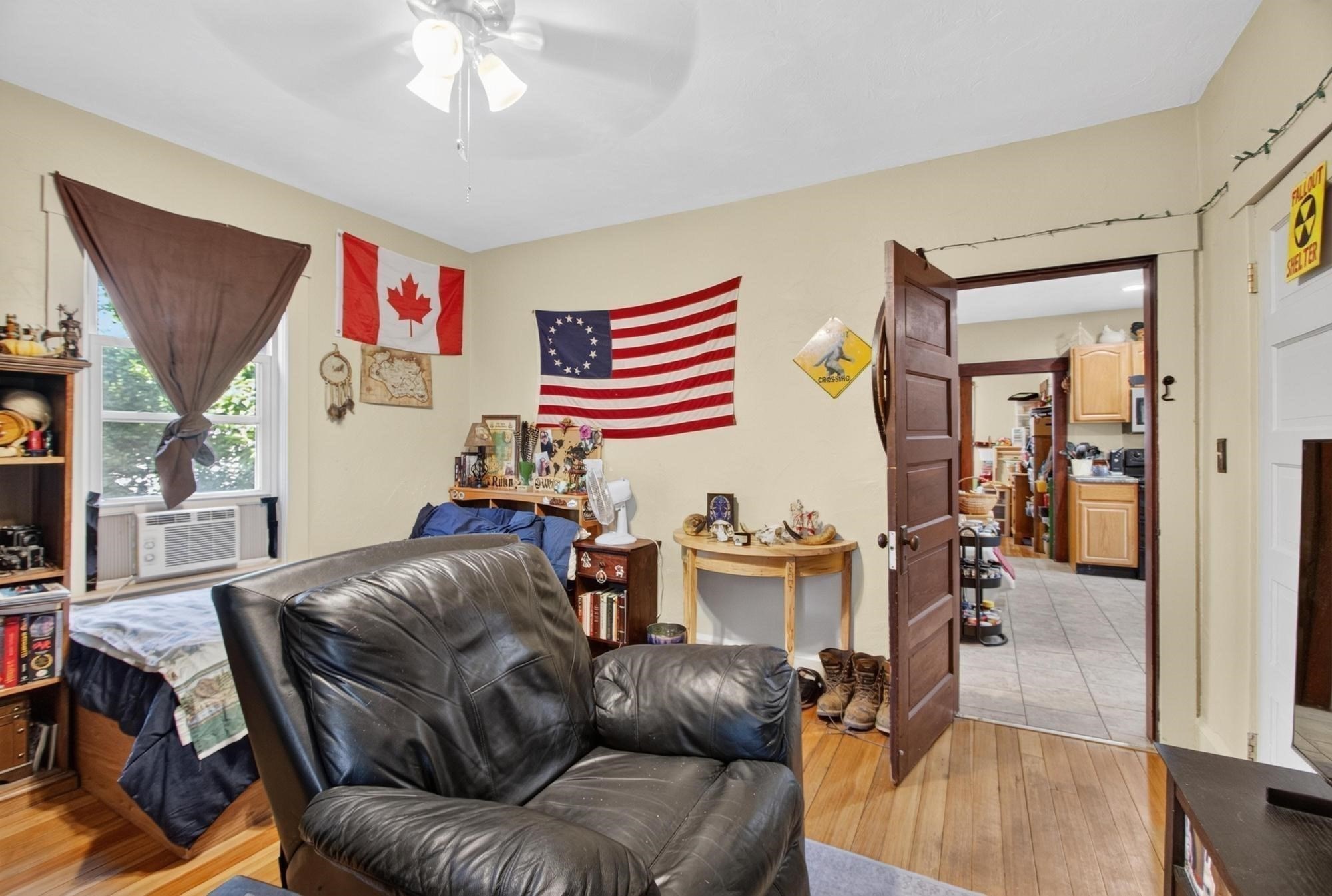 55 Elmwood Ave Property Photo 12