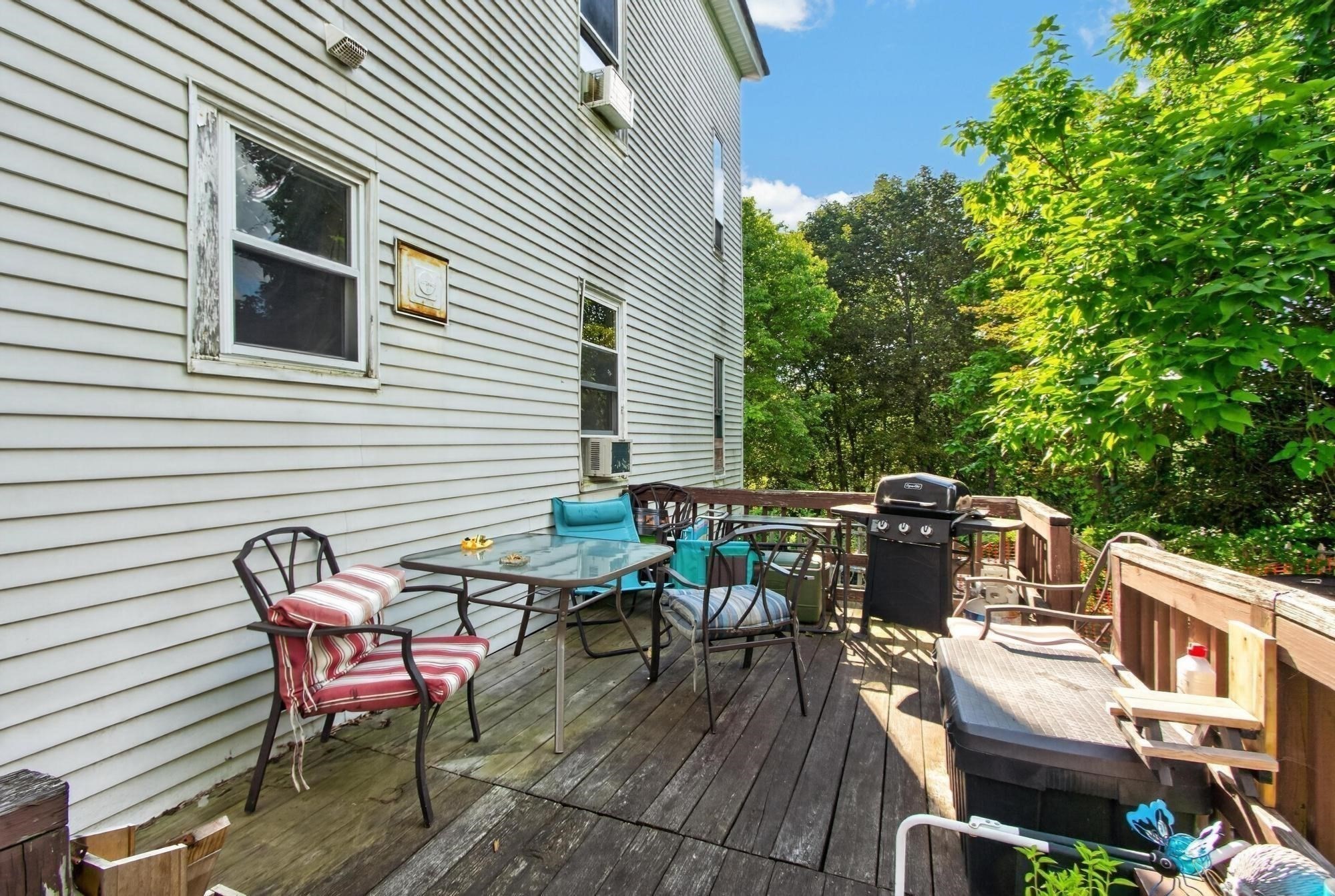 55 Elmwood Ave Property Photo 36