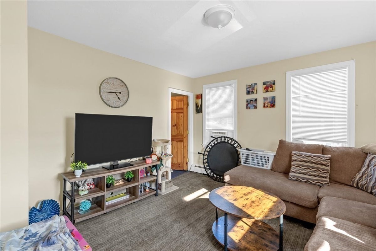 12 Magoni Ter Property Photo 10