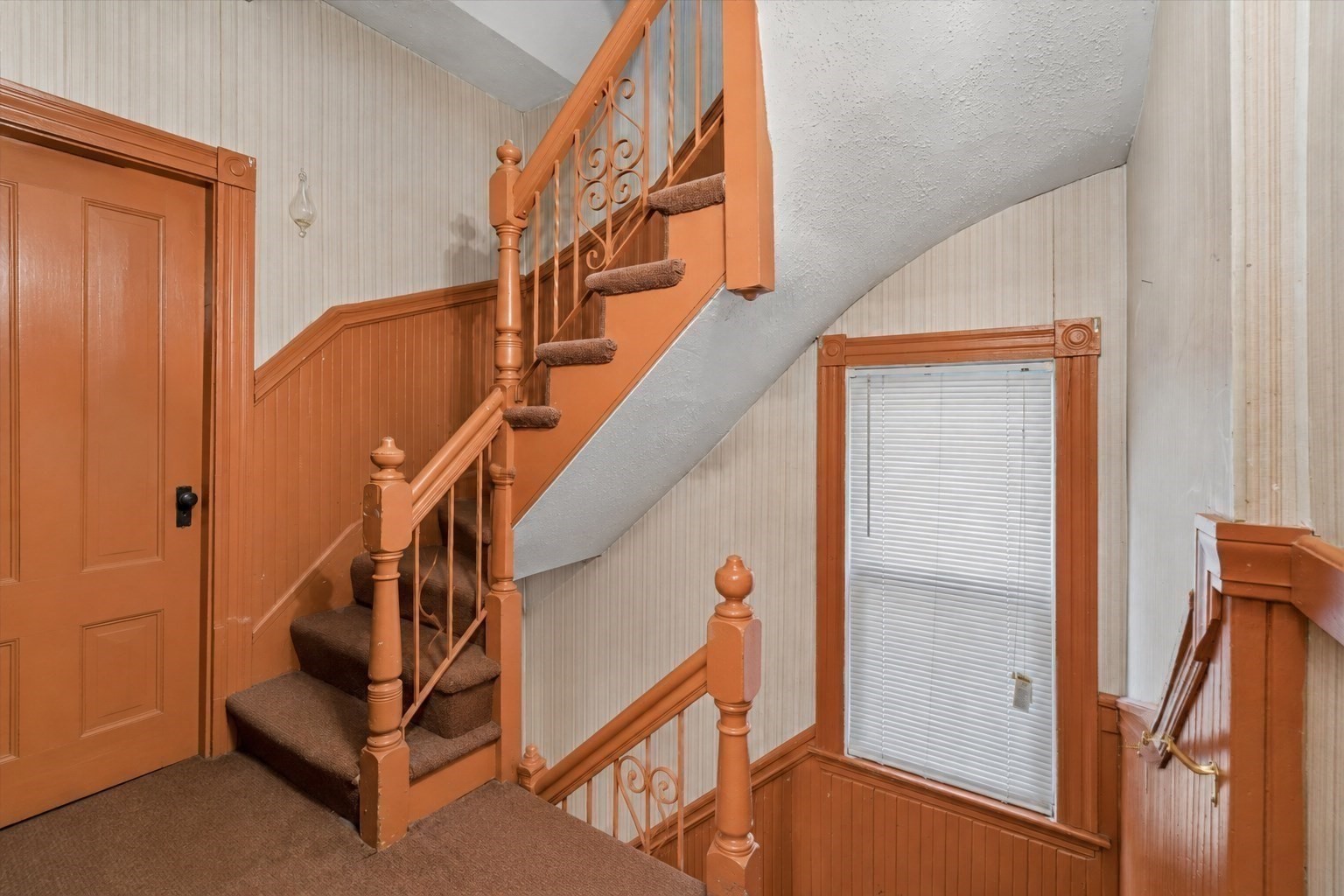 227 Chelsea St Property Photo 12