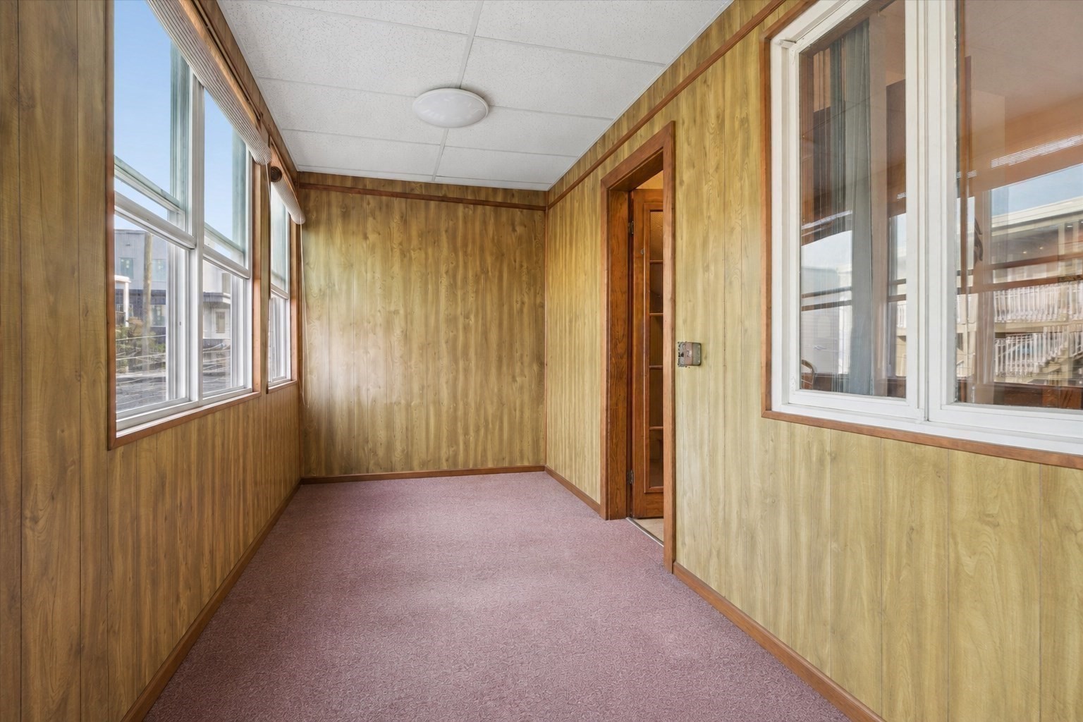 227 Chelsea St Property Photo 26