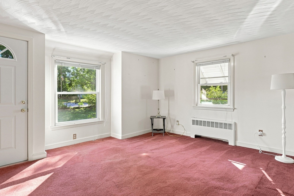 21 Flint St Property Photo 7