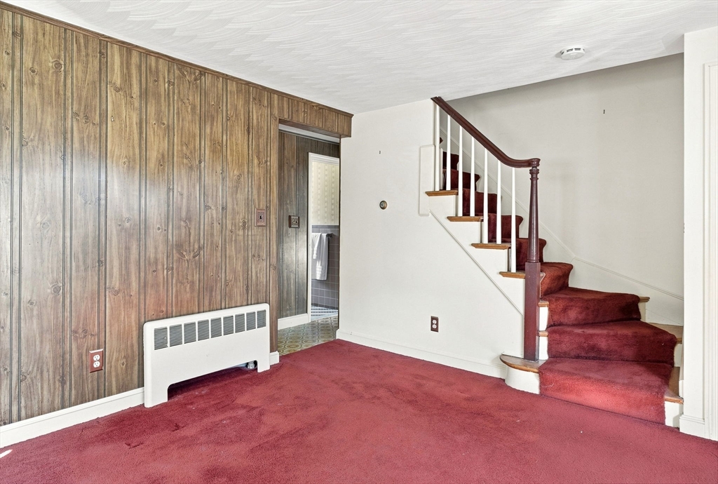 21 Flint St Property Photo 9