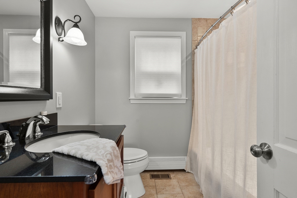 104 Martin Ave Property Photo 25