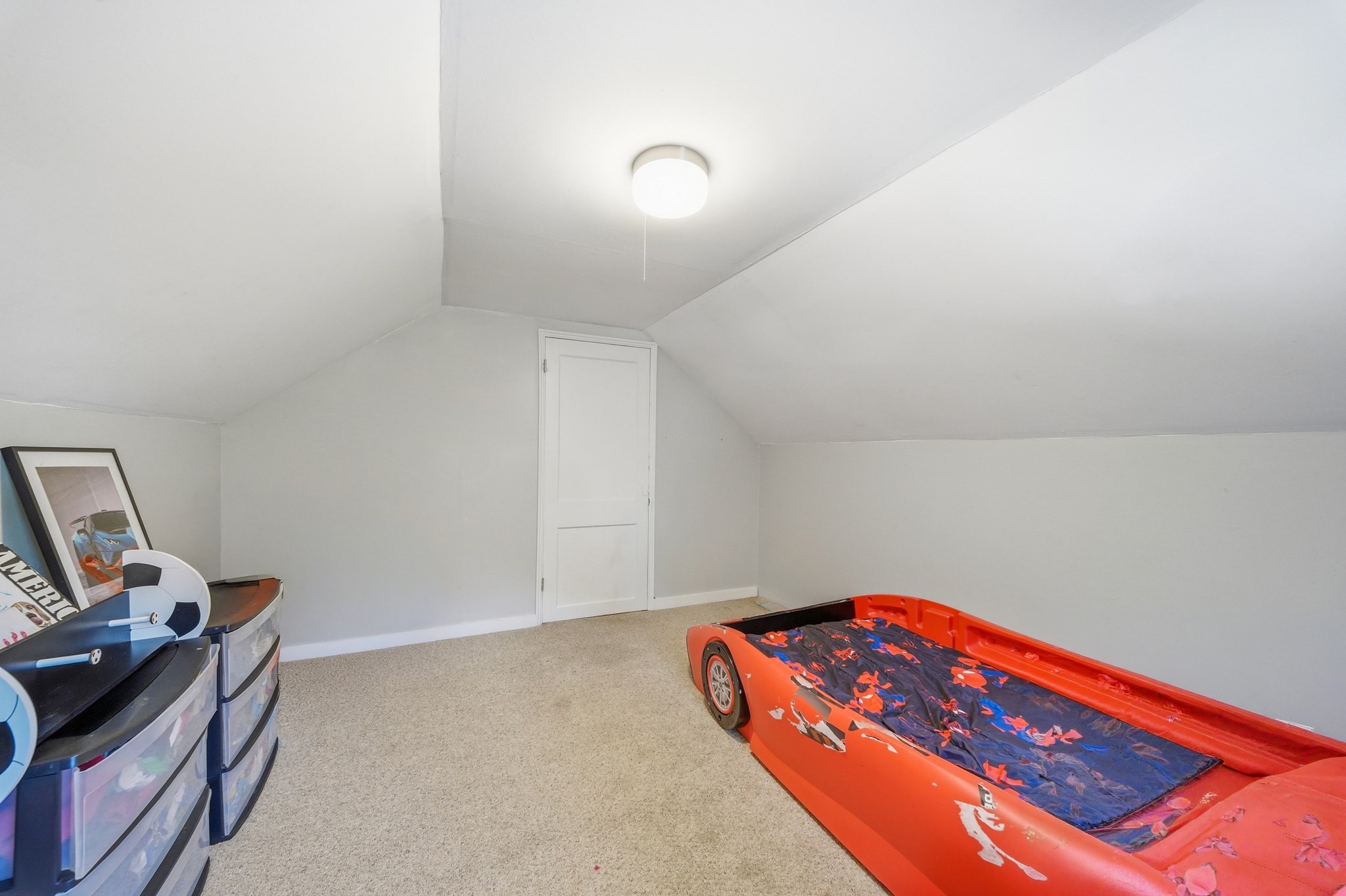 97 Stoughton St Property Photo 22