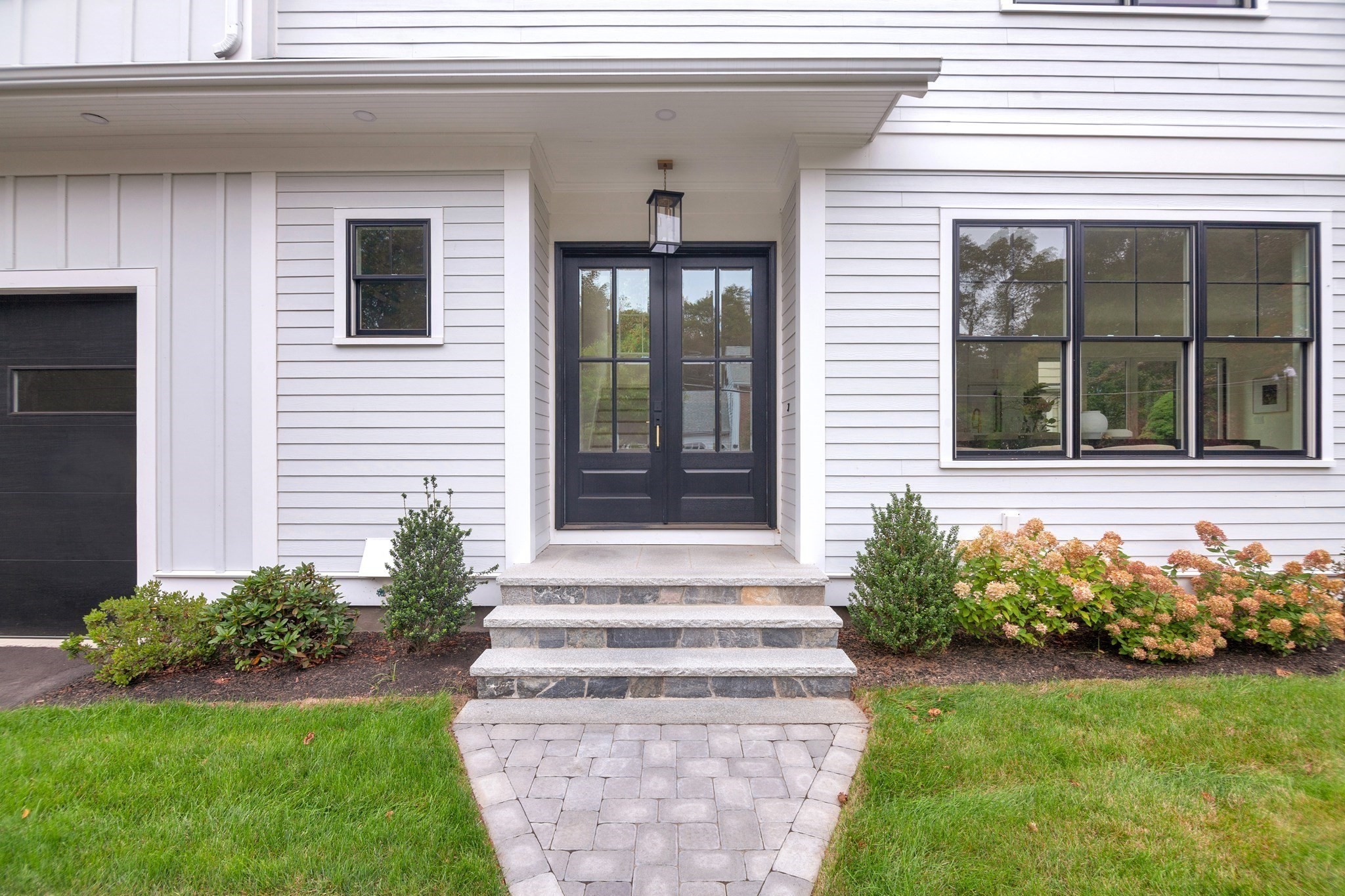 9 Morseland Ave Property Photo 3