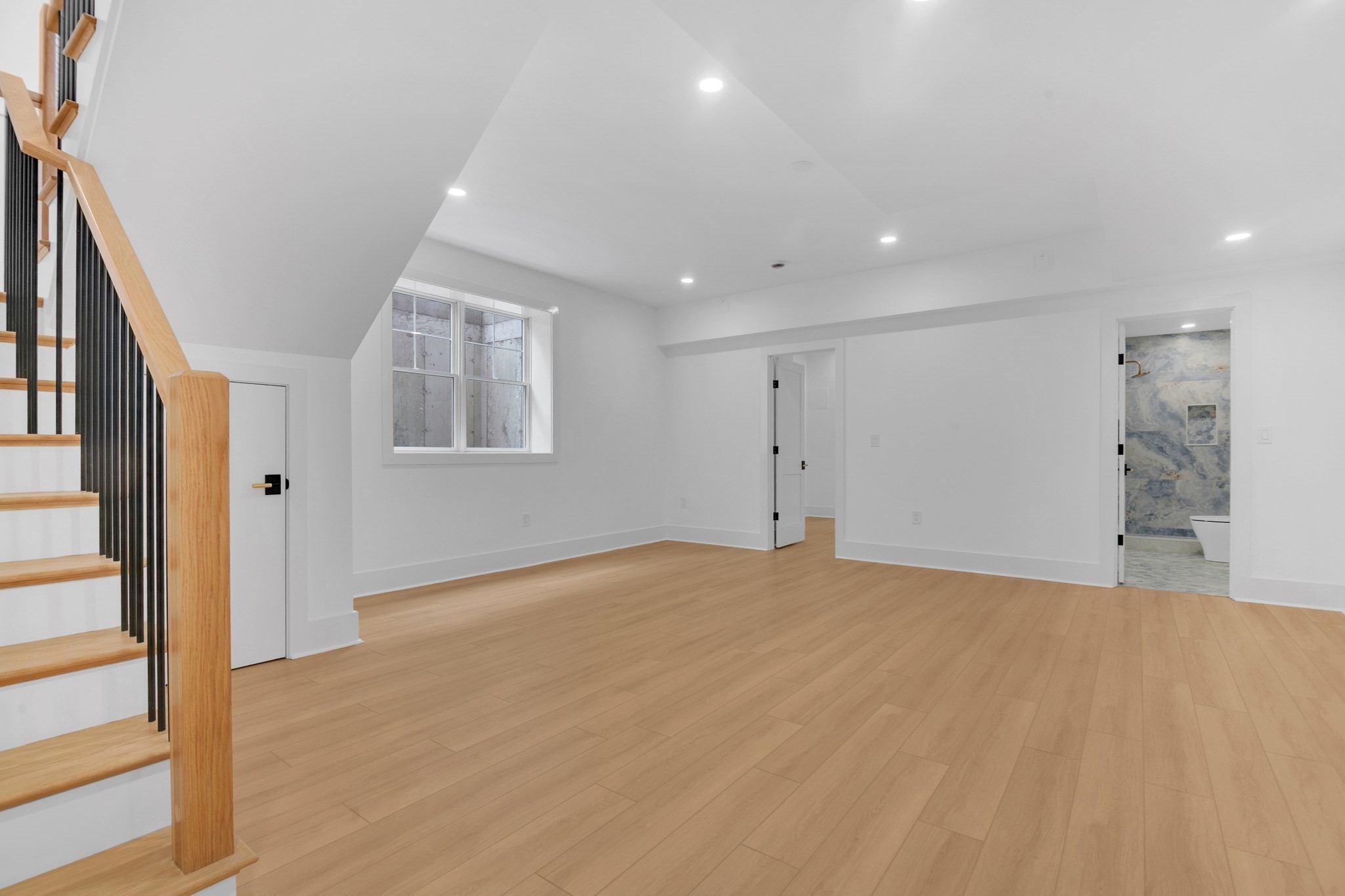 9 Morseland Ave Property Photo 34