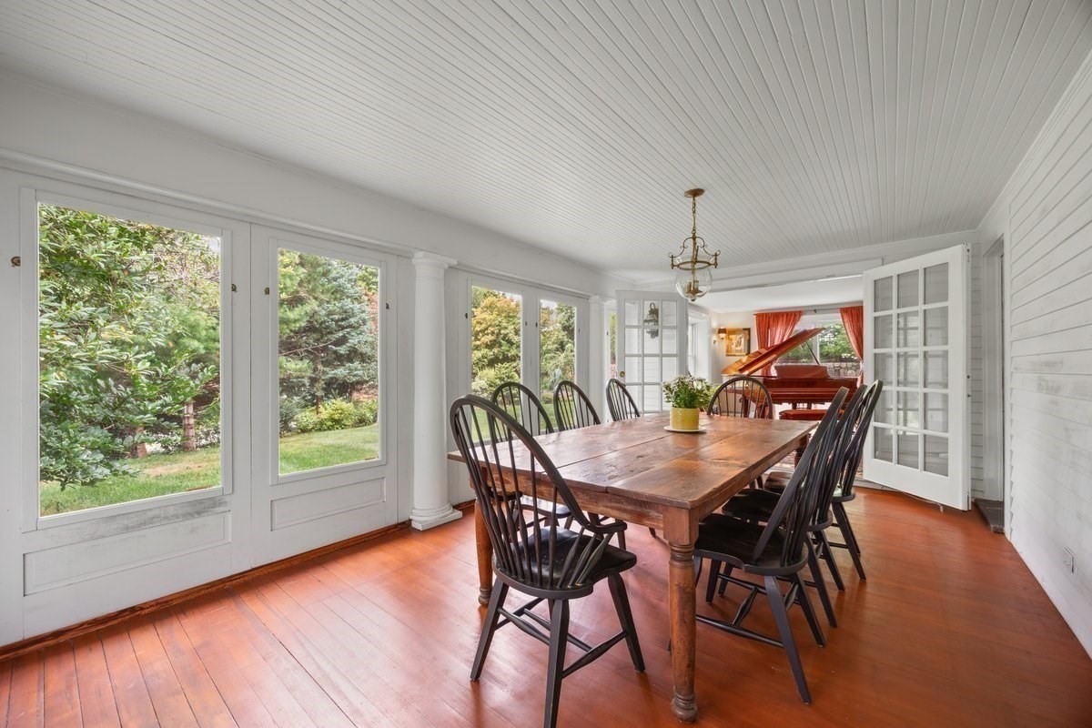 166 Salem Street Property Photo 15