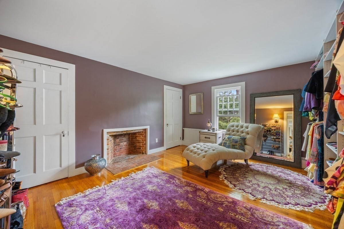 166 Salem Street Property Photo 20