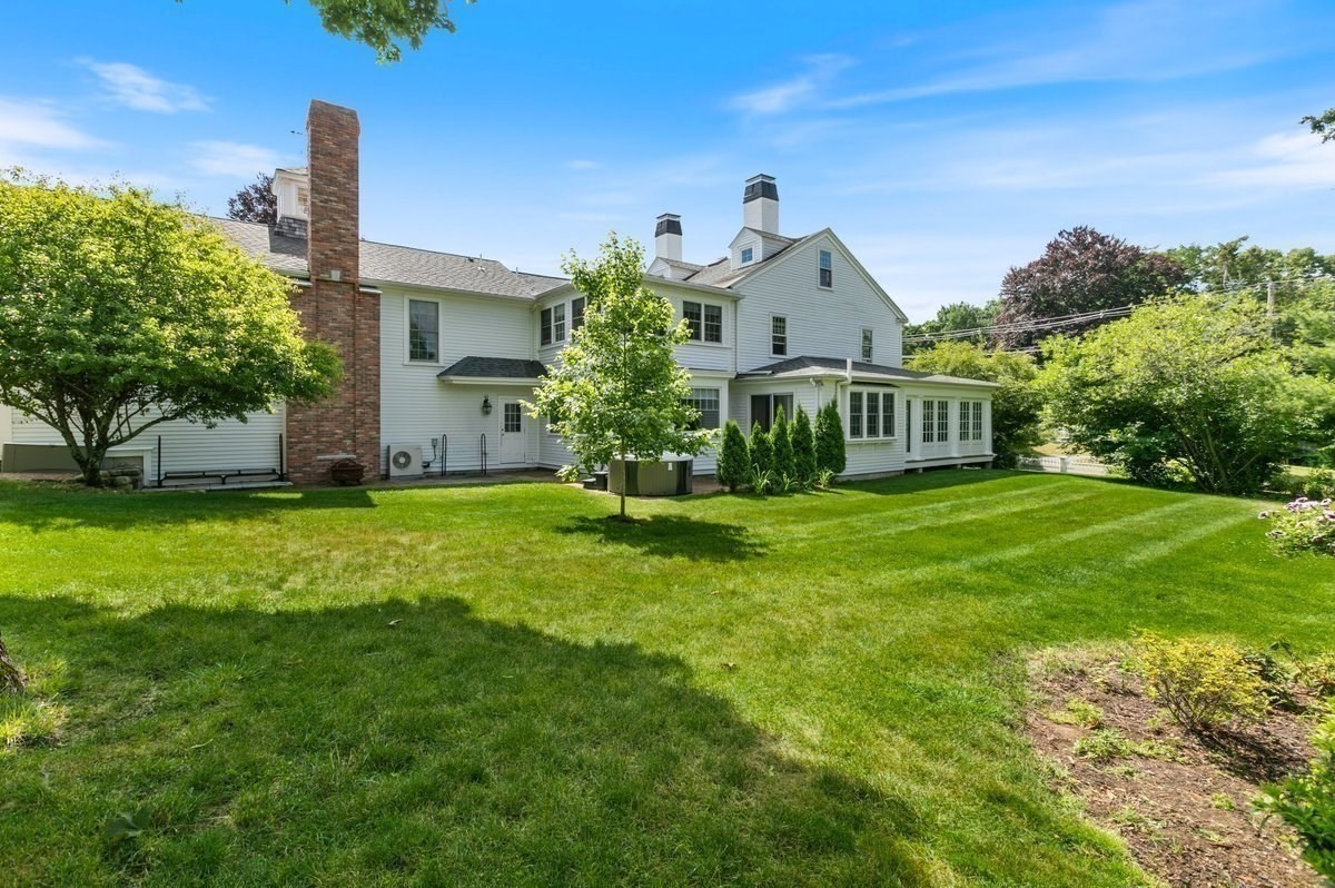166 Salem Street Property Photo 34