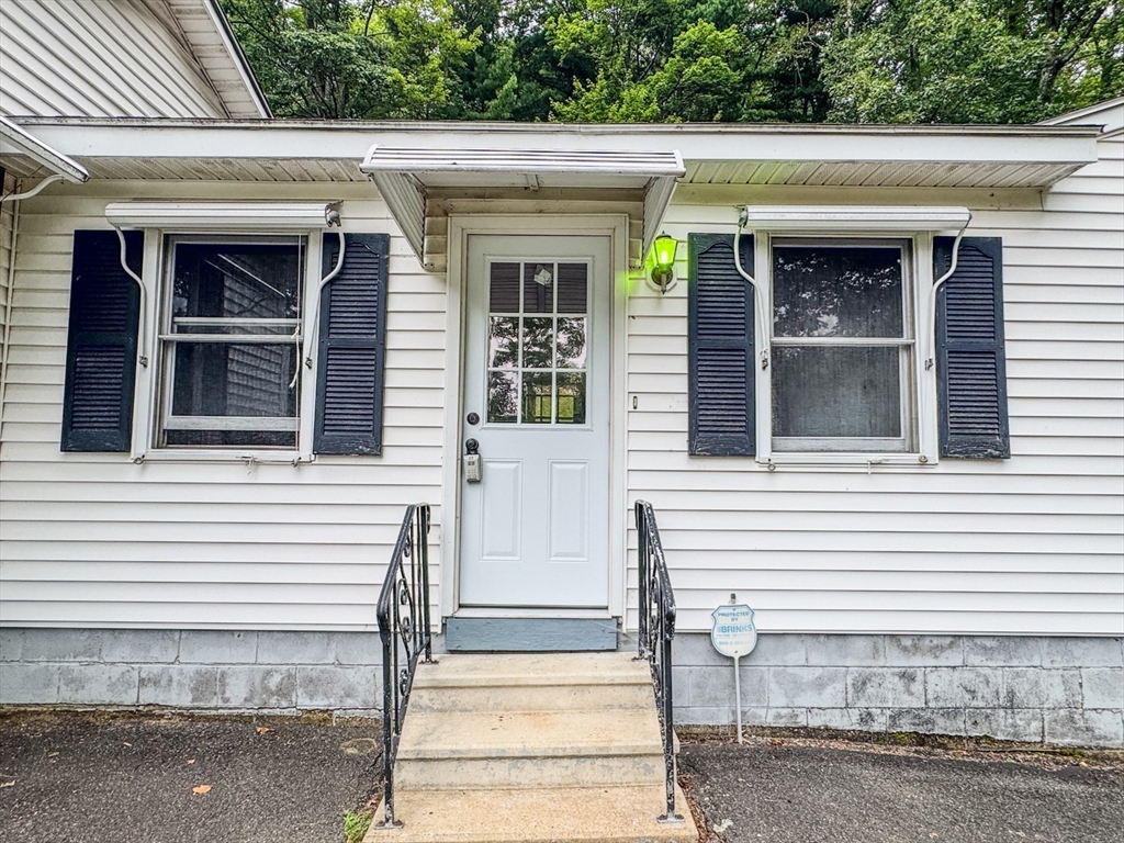 191 Old State Road Property Photo 4