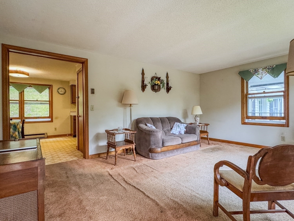 191 Old State Road Property Photo 15
