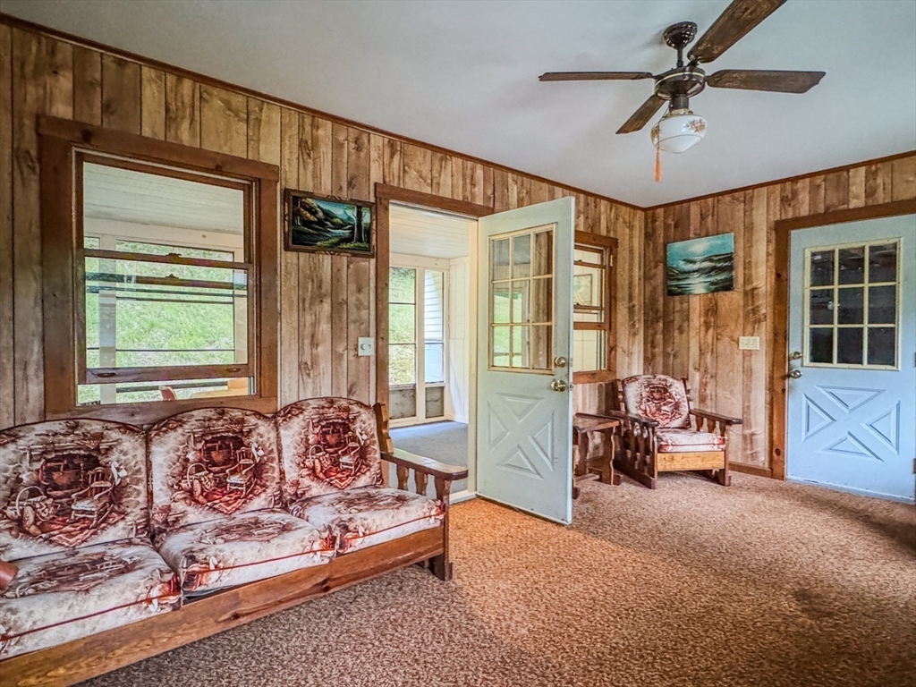 191 Old State Road Property Photo 29