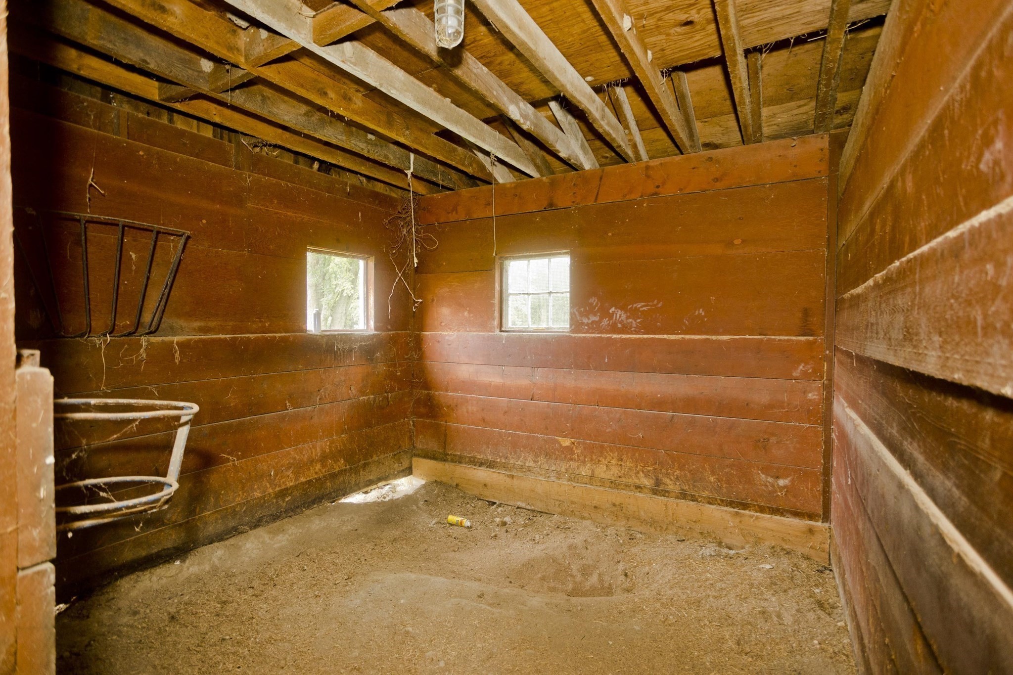 233 Lathrop St Property Photo 38