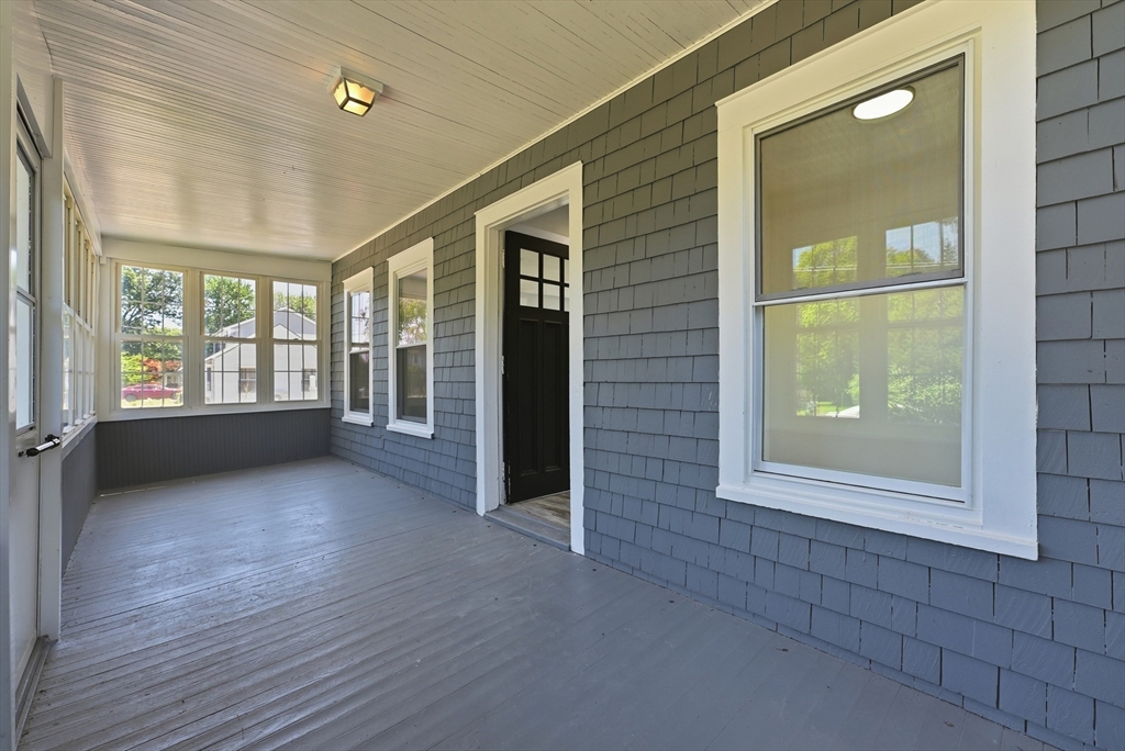 60 Barrison St Property Photo 3