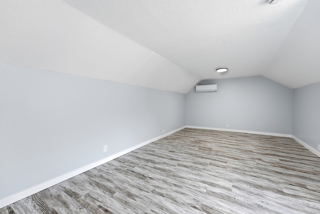 60 Barrison St Property Photo 28