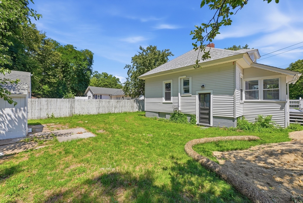 60 Barrison St Property Photo 31