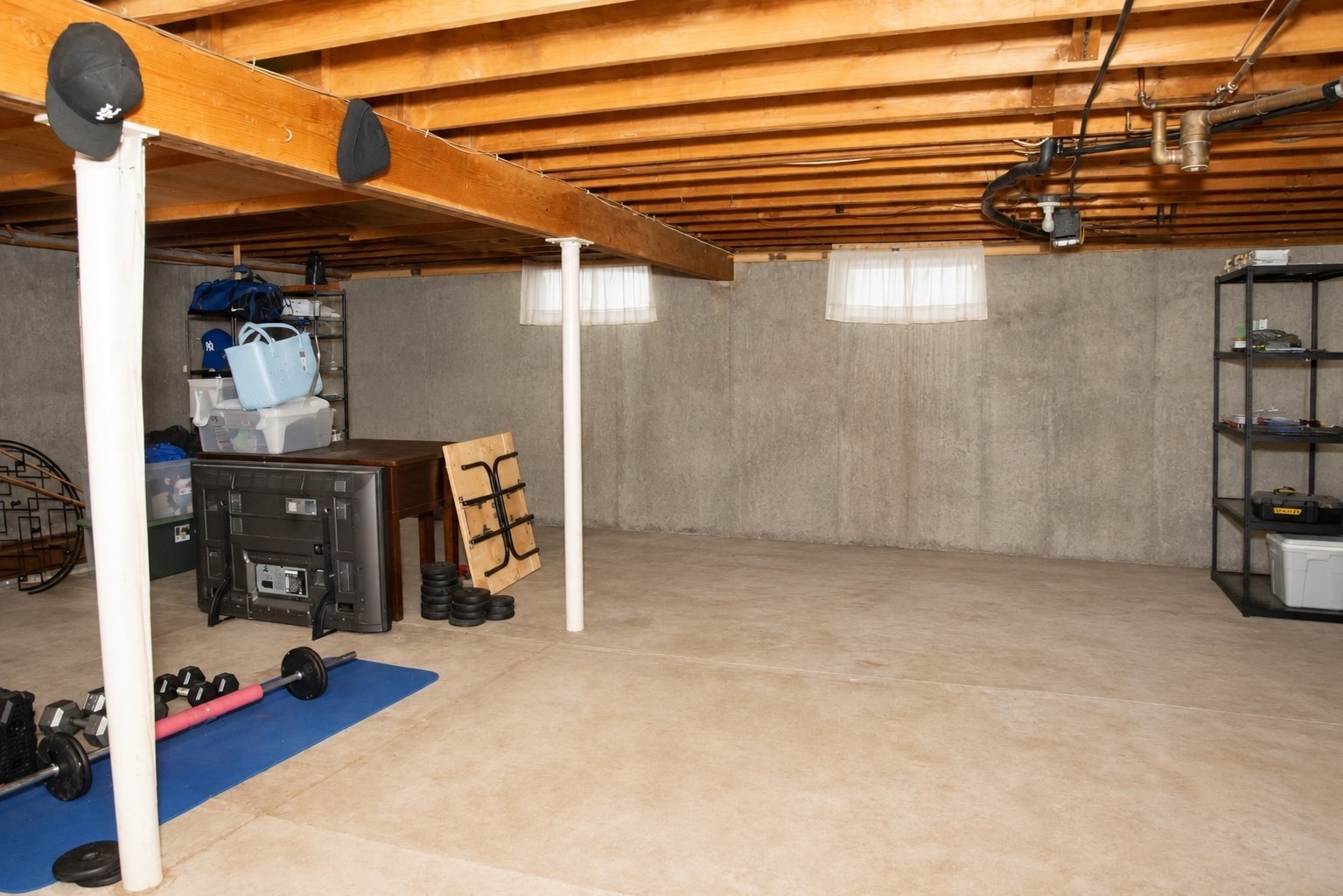 39 Lawnwood St Property Photo 13