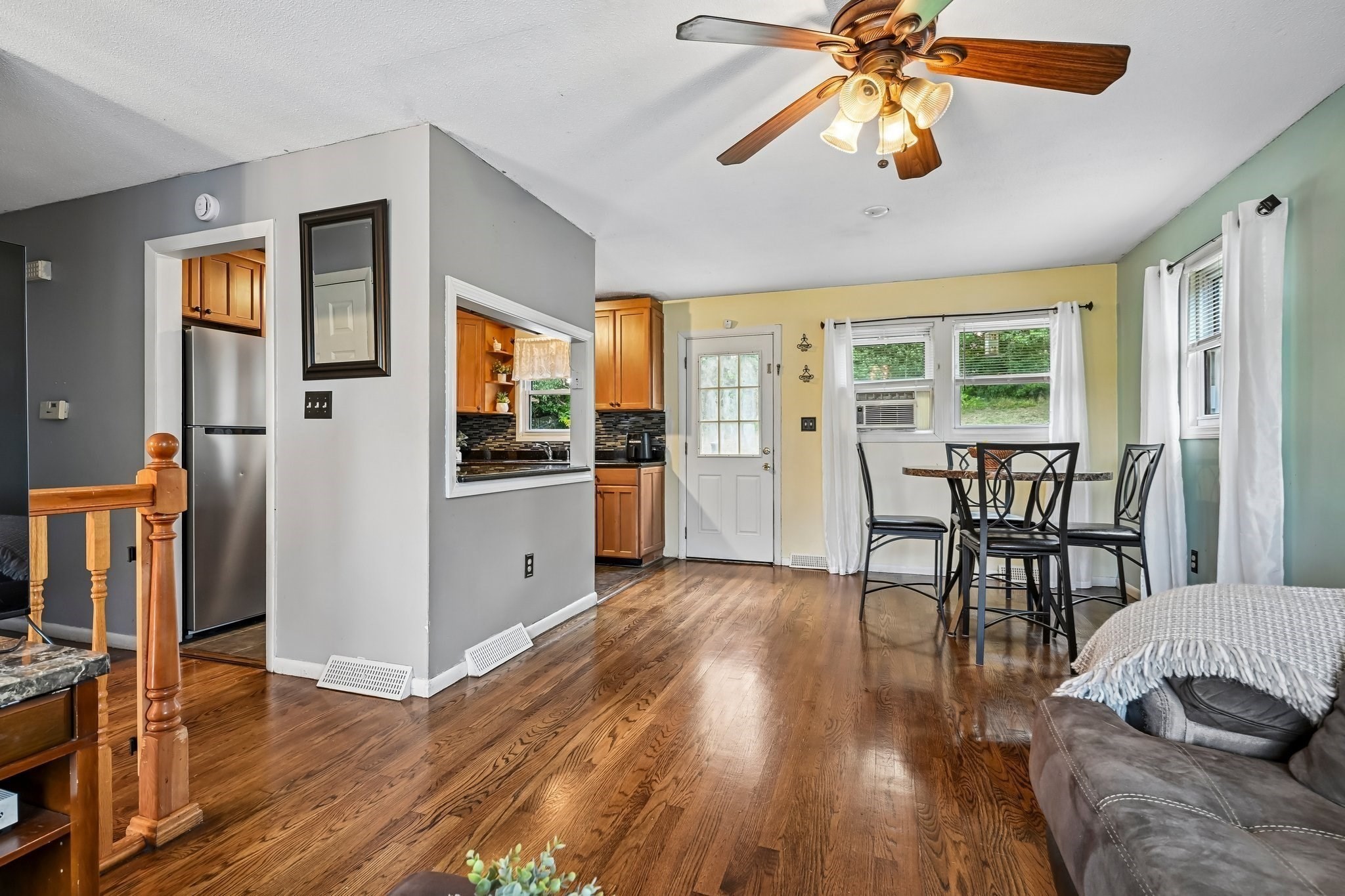 12 Barnard Rd Property Photo 3