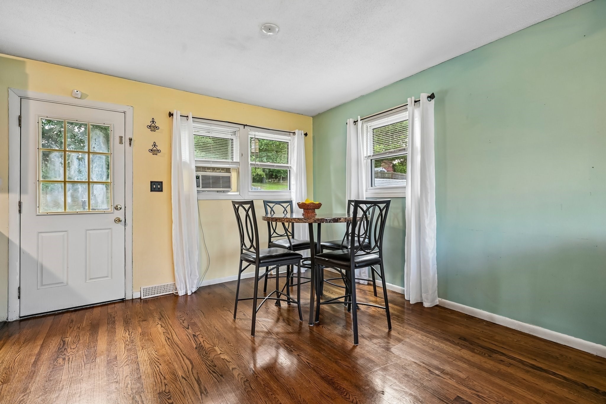 12 Barnard Rd Property Photo 7