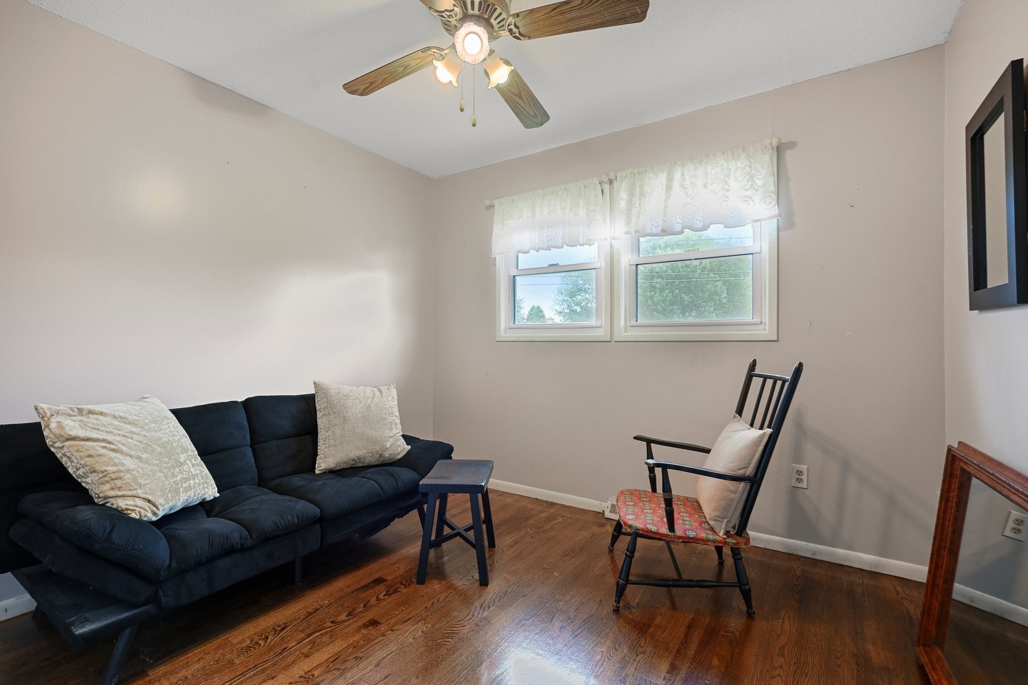 12 Barnard Rd Property Photo 13