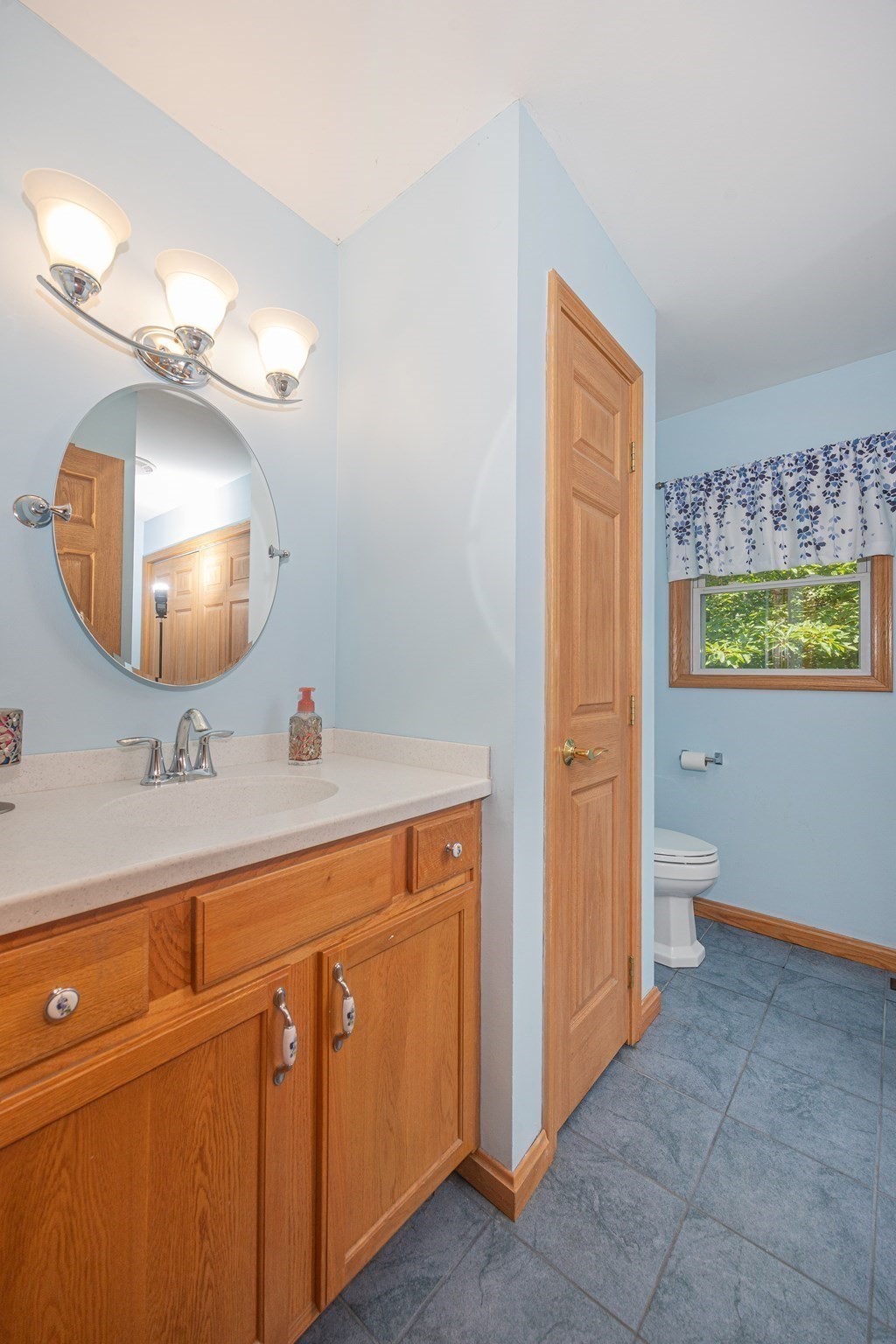 42 Lakeview Blvd Property Photo 16