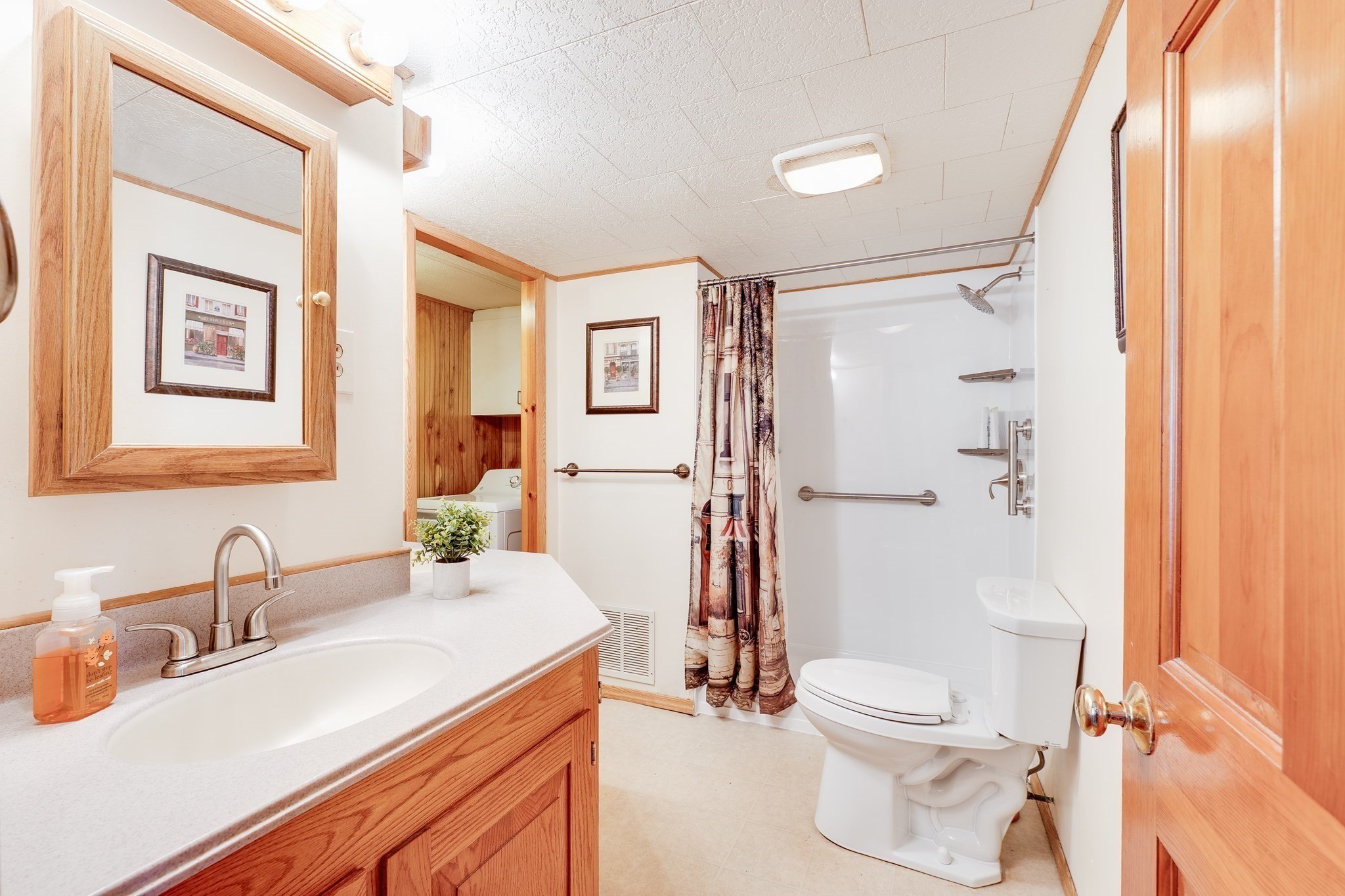 281 Chauncey Walker St # 153 Property Photo 7