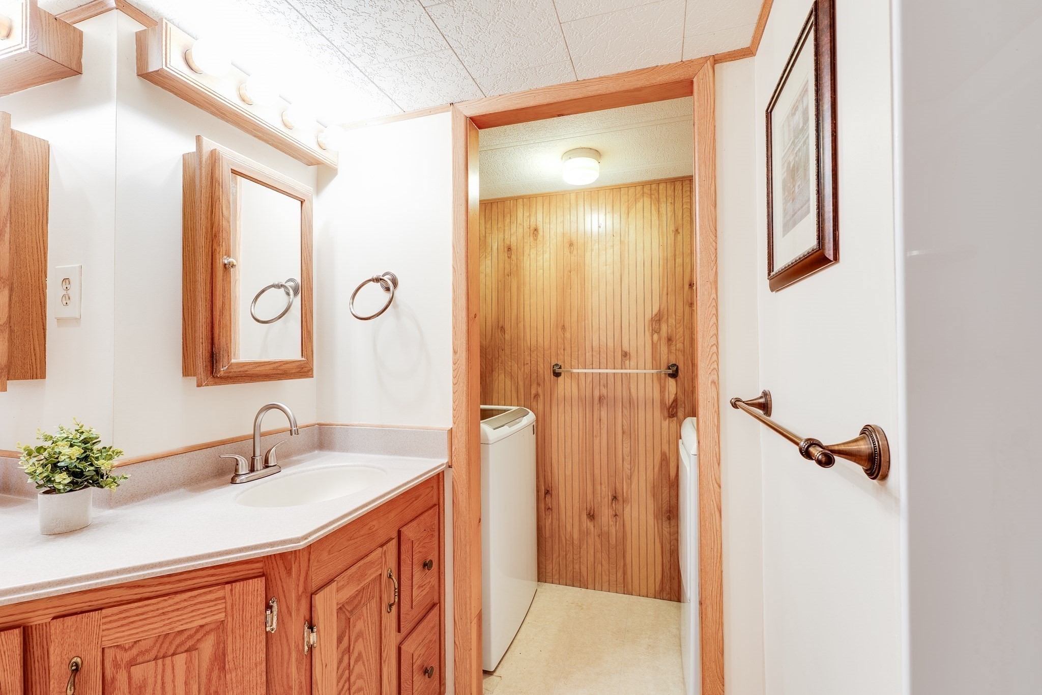 281 Chauncey Walker St # 153 Property Photo 8