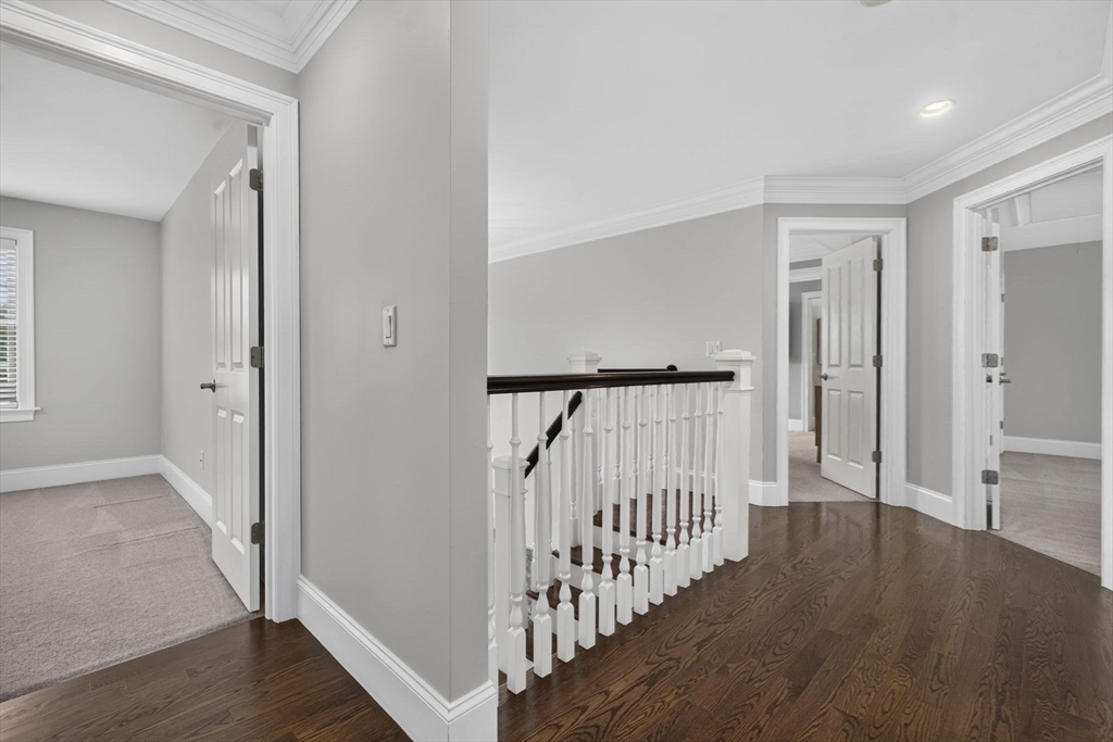 8 Sterling Ct. Property Photo 17