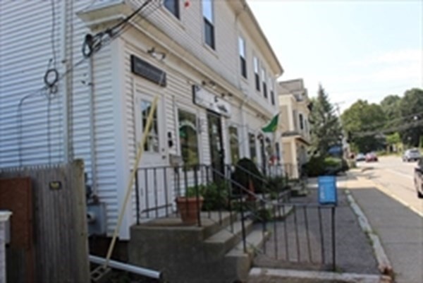 48 Eliot St Property Photo 1