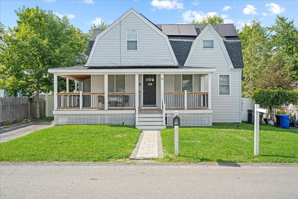 18 Kirby Ave Property Photo 1