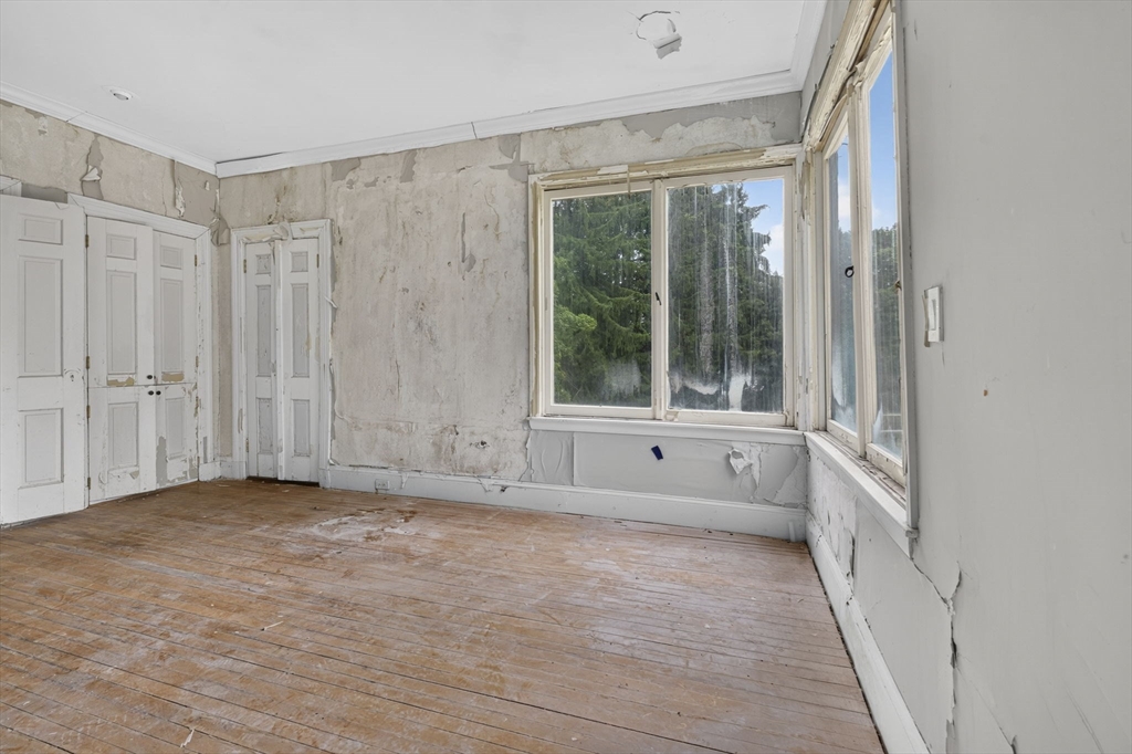35 Leominster Rd Property Photo 19