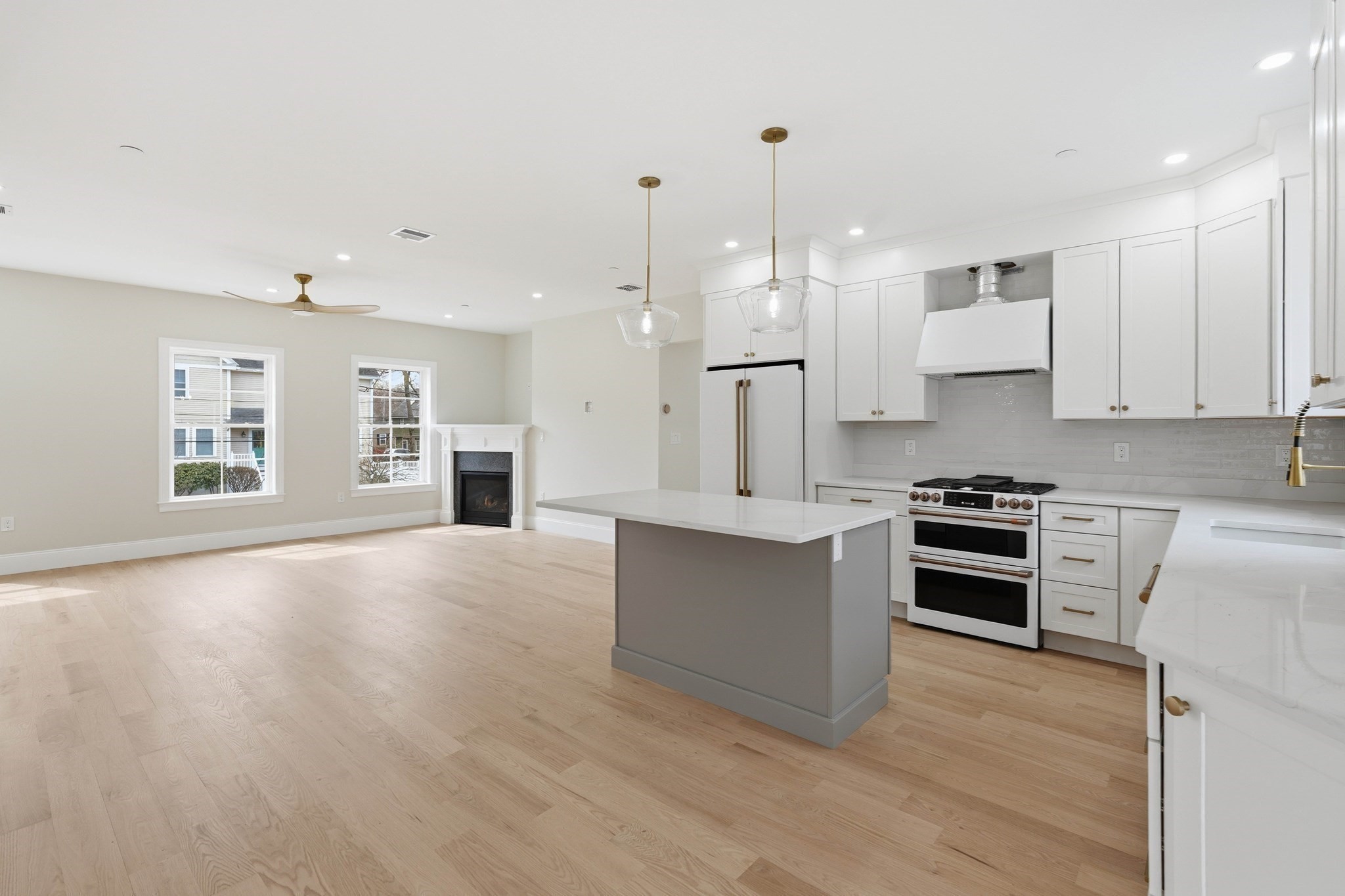 11 Washington St # G Property Photo 19