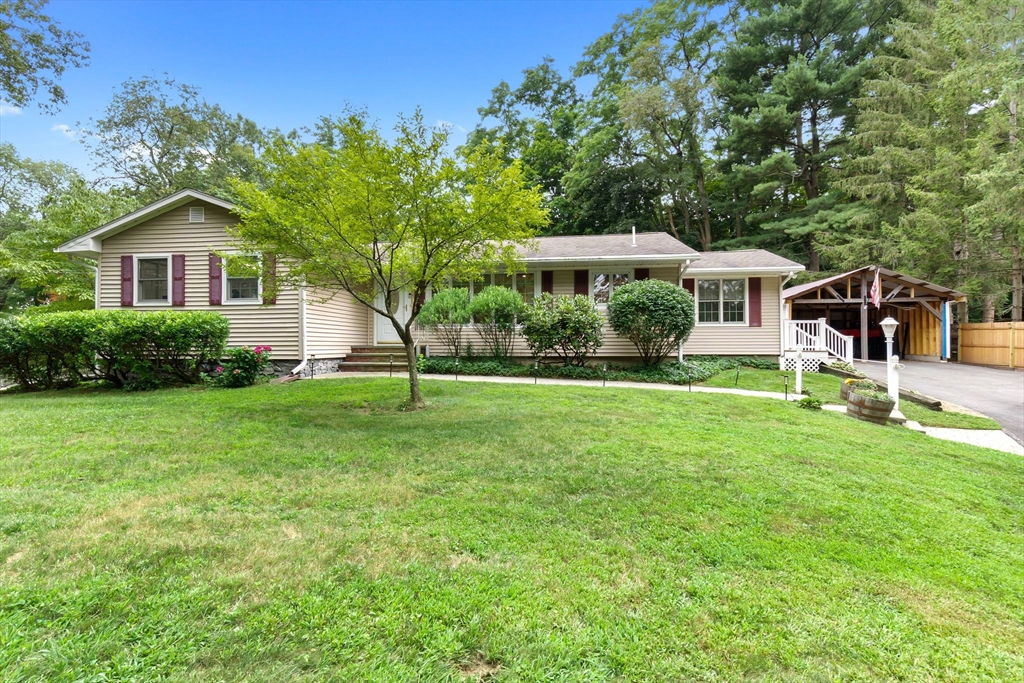 55 Old Ferry Rd Property Photo 1