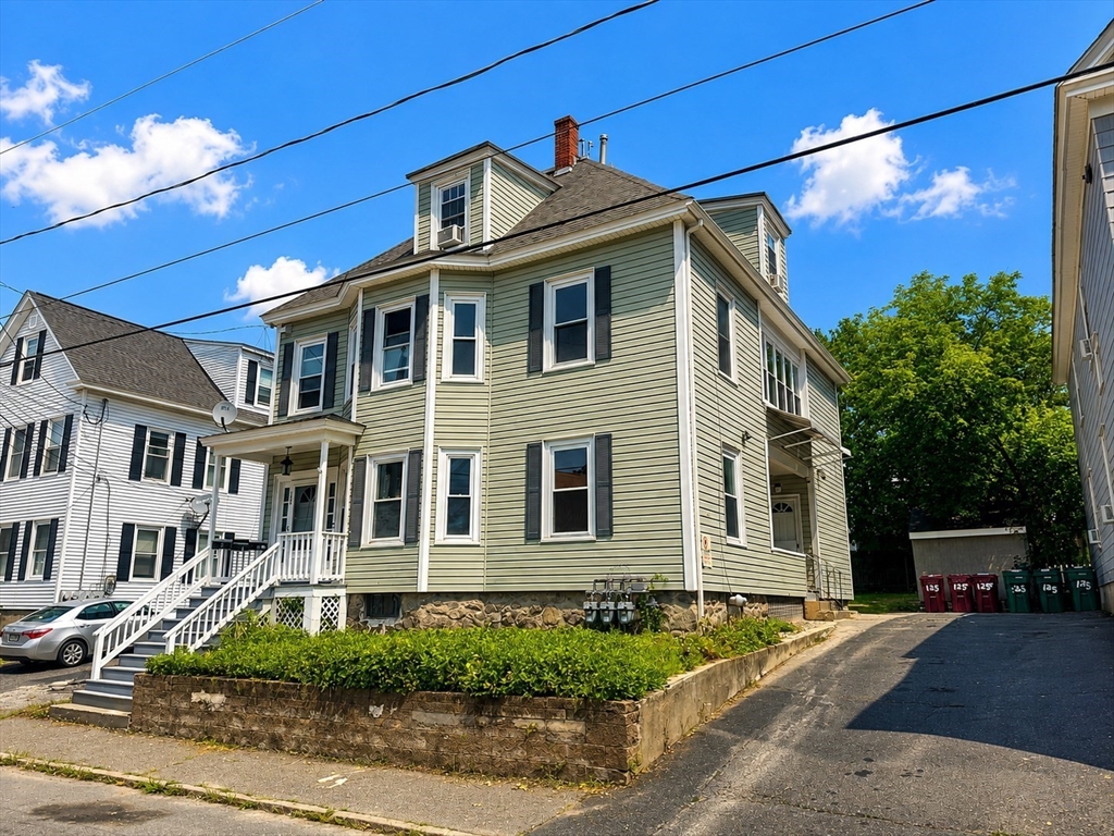 125 Gershom Ave Property Photo 3