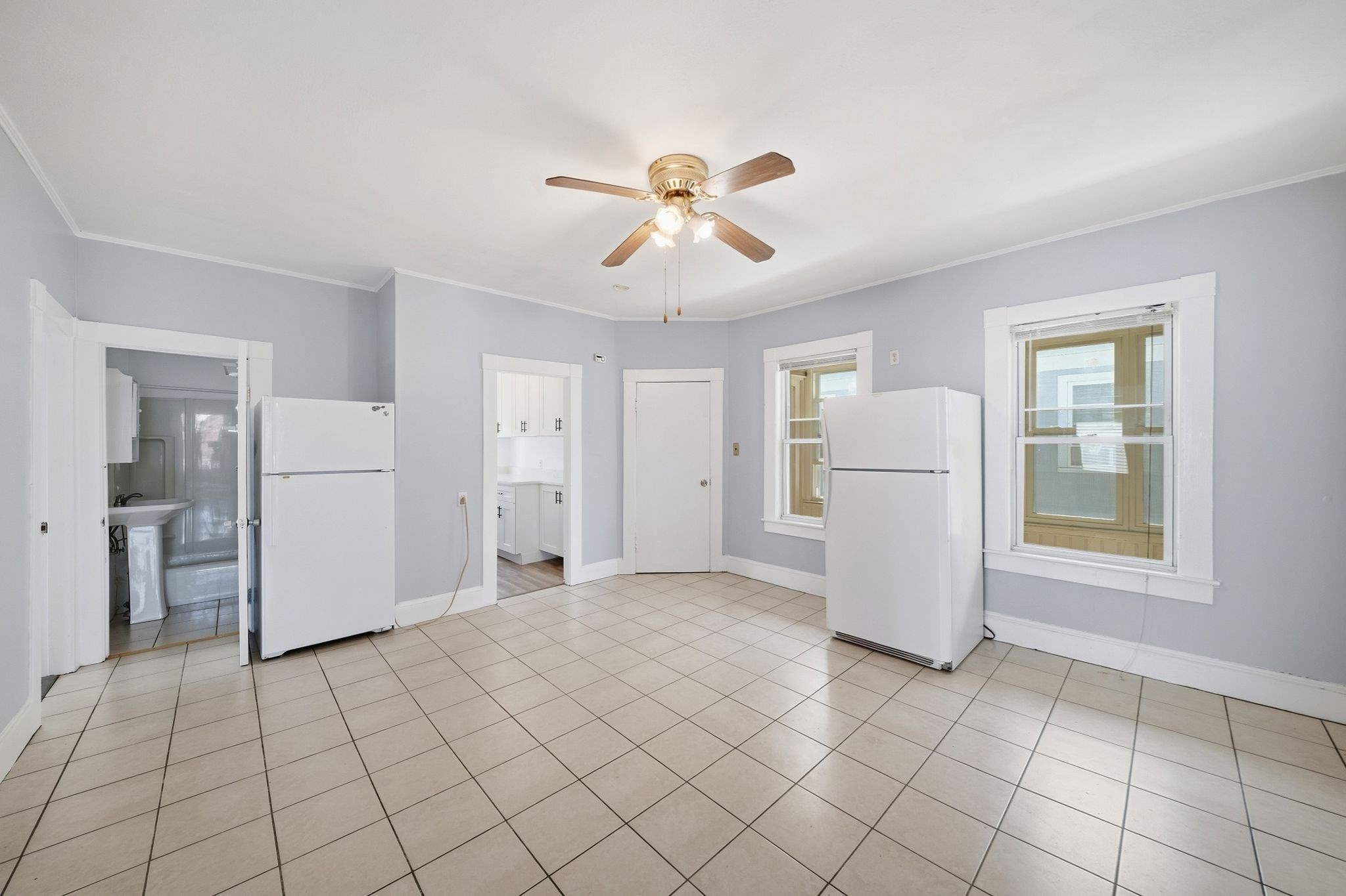 125 Gershom Ave Property Photo 13