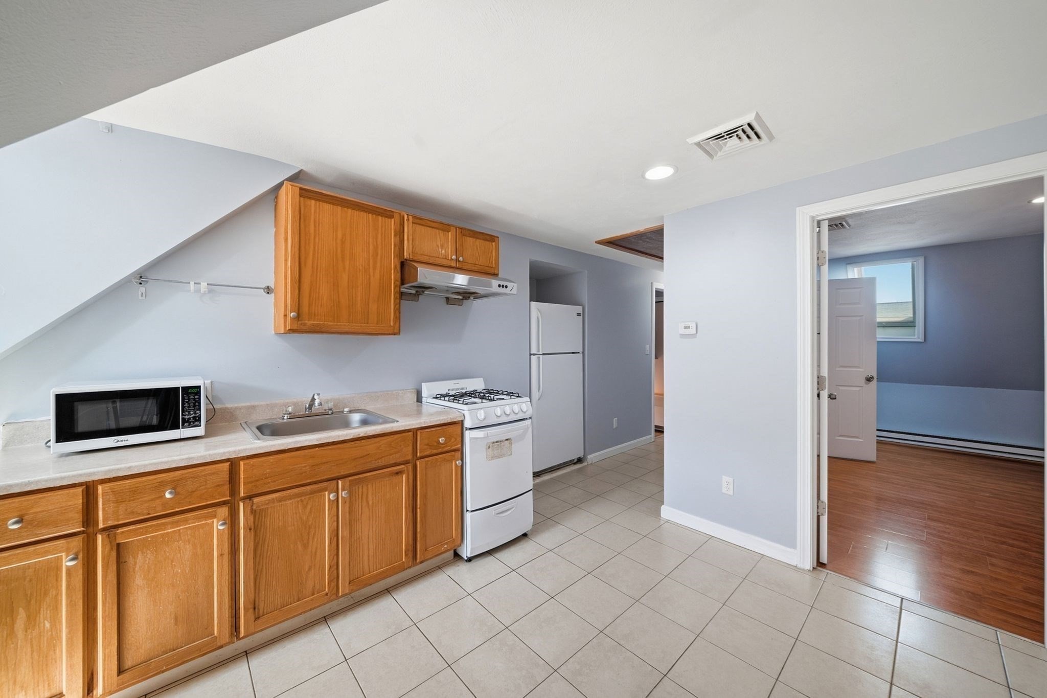 125 Gershom Ave Property Photo 31