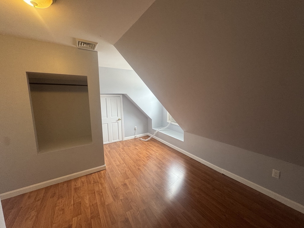 125 Gershom Ave Property Photo 32