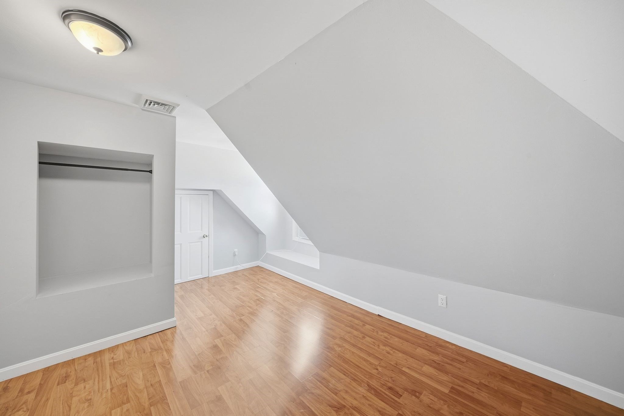 125 Gershom Ave Property Photo 35