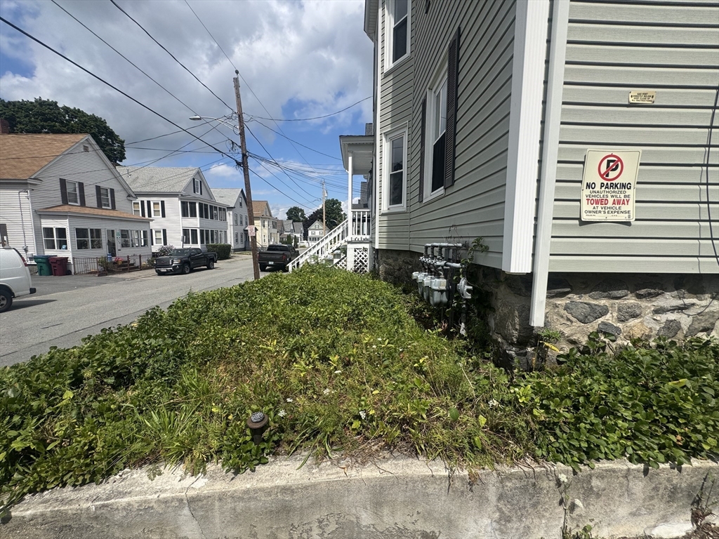 125 Gershom Ave Property Photo 39
