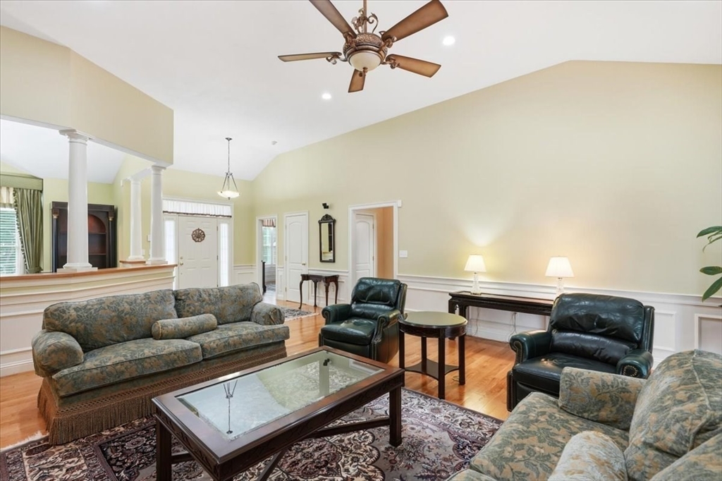 20 Samuel Curtis Way # 20 Property Photo 11