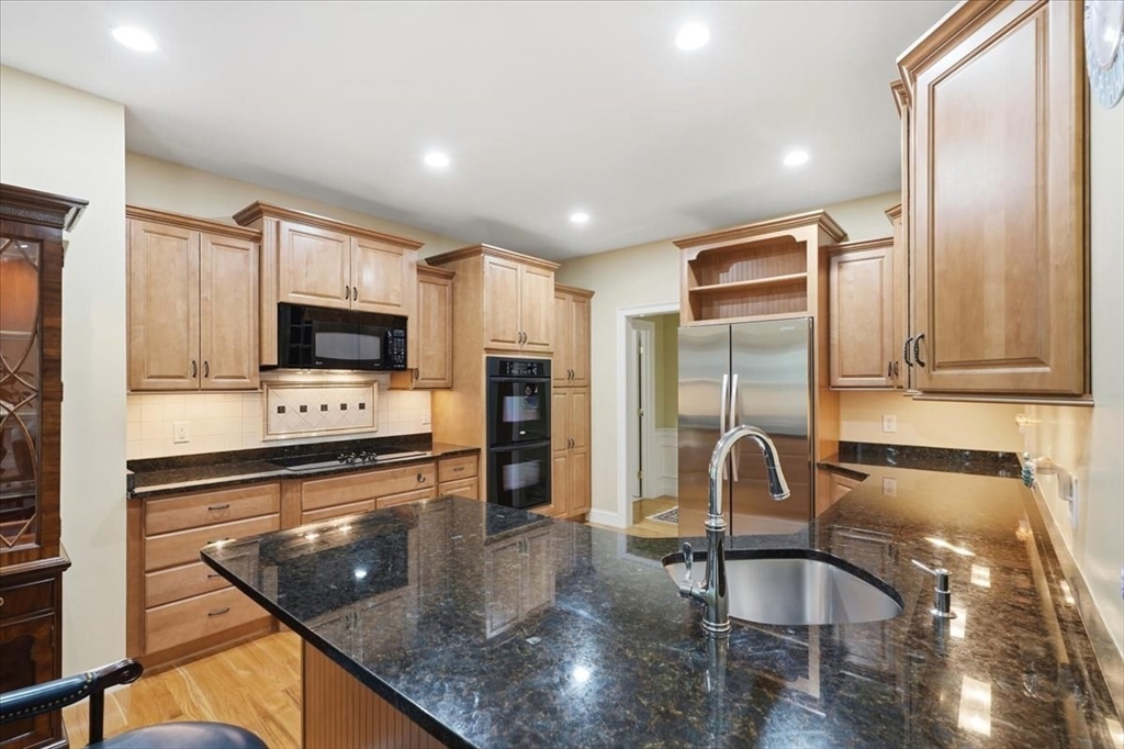 20 Samuel Curtis Way # 20 Property Photo 21