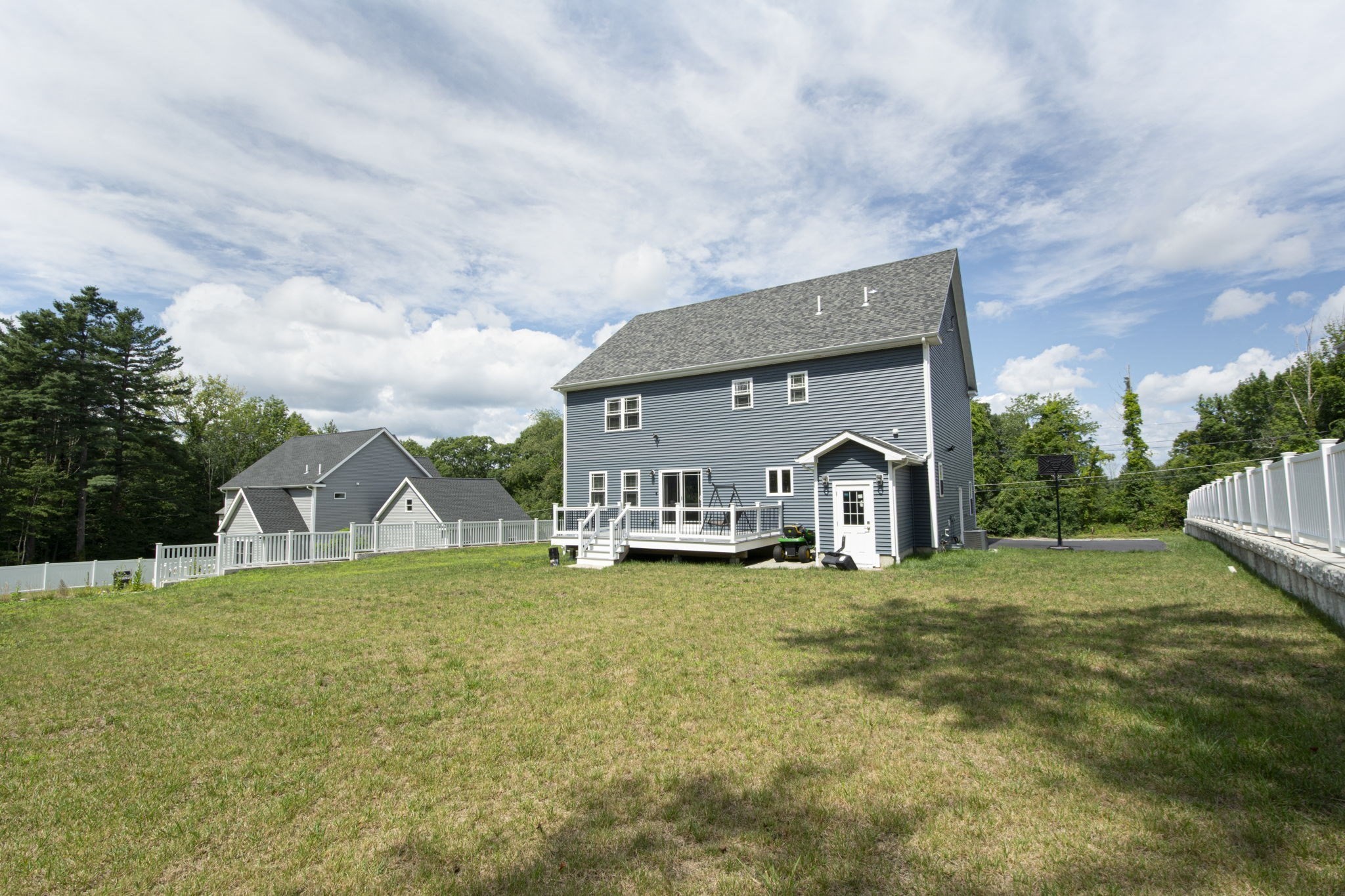 257 Prospect St Property Photo 40