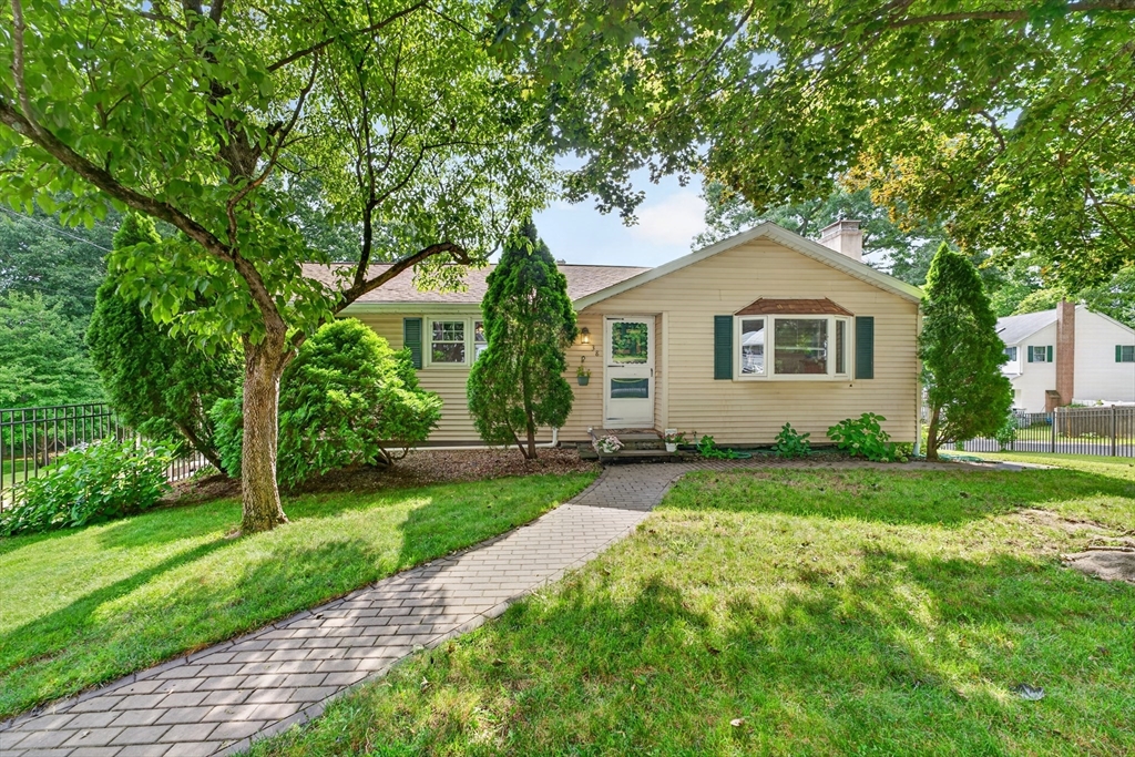 38 Paulson Drive Property Photo 1