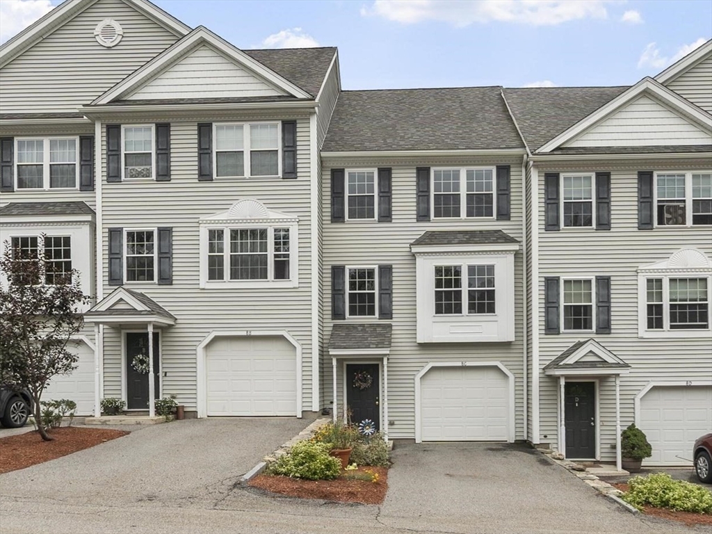 8 Bradley Dr # C Property Photo 1
